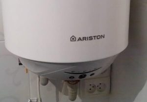 Замена водонагревателя Аристон в Искитиме